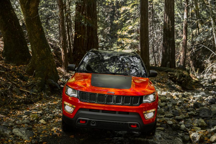  Jeep Compass Trailhawk 2017 года  (NA) (фото 5 из 51)